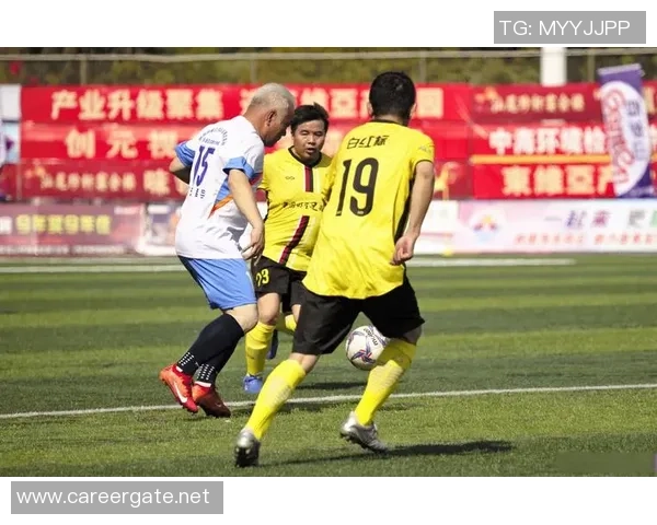 足球明星眼中的中国明星究竟是谁引发了怎样的关注与讨论 足球明星眼中的中国明星究竟是谁引发了怎样的关注与讨论