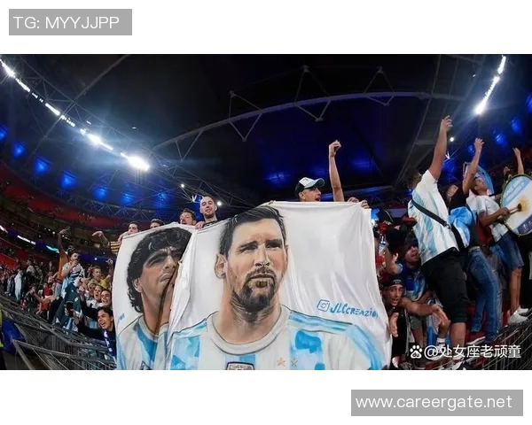 足球明星退役时的感人瞬间是否让他们泪流满面揭秘背后的情感故事 足球明星退役时的感人瞬间是否让他们泪流满面揭秘背后的情感故事