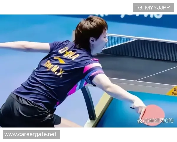 重庆乒乓球队在奥运会上的速度表现引发热议与期待 重庆乒乓球队在奥运会上的速度表现引发热议与期待