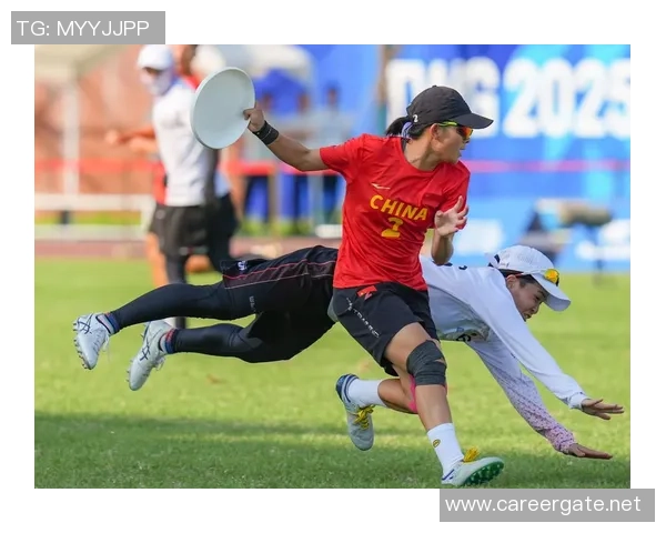 飞盘战术：成都飞盘队的防反体系